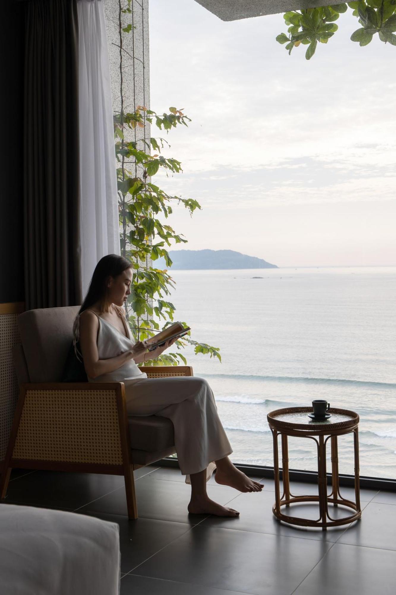 Leaf Beachfront Hotel Da Nang Exterior photo