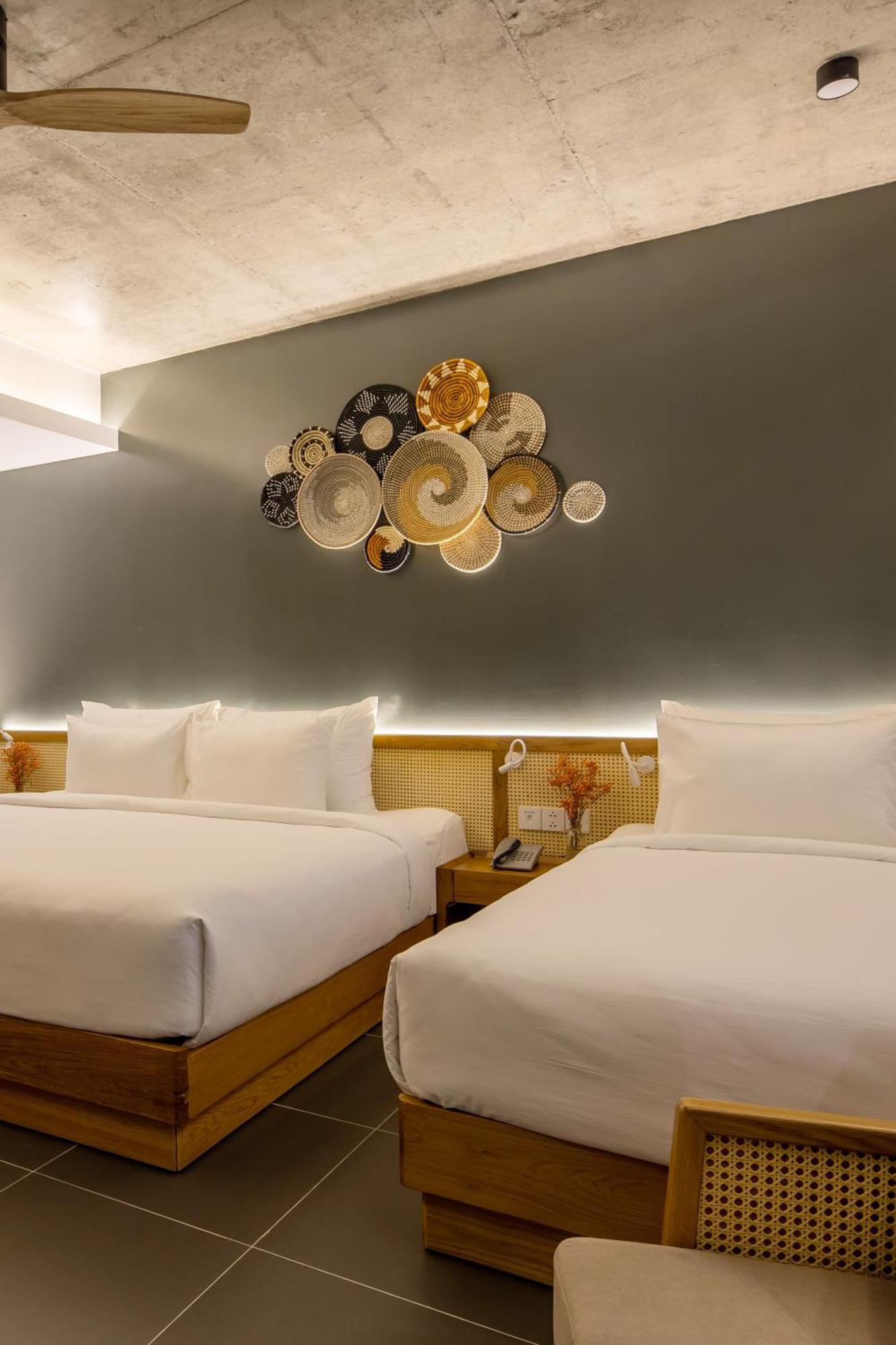 Leaf Beachfront Hotel Da Nang Exterior photo
